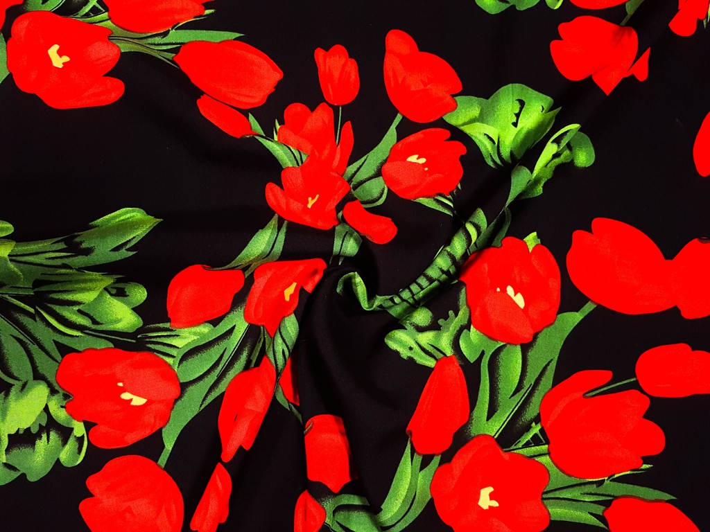 Textillux.sk - produkt Viskózová šatovka červený tulipán 145 cm