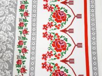 Textillux.sk - produkt Bavlnená látka Vrchársky vzor - ruže 150 cm