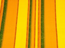 Dekoračná látka oranžovo-zelený pásik 140 cm